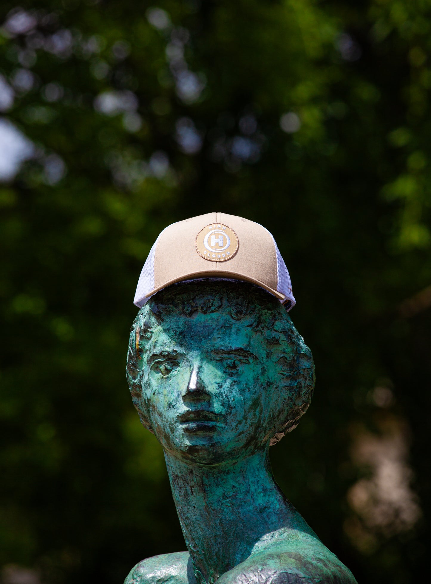 6 paneles Bézs/Fehér HighClouds baseball sapka