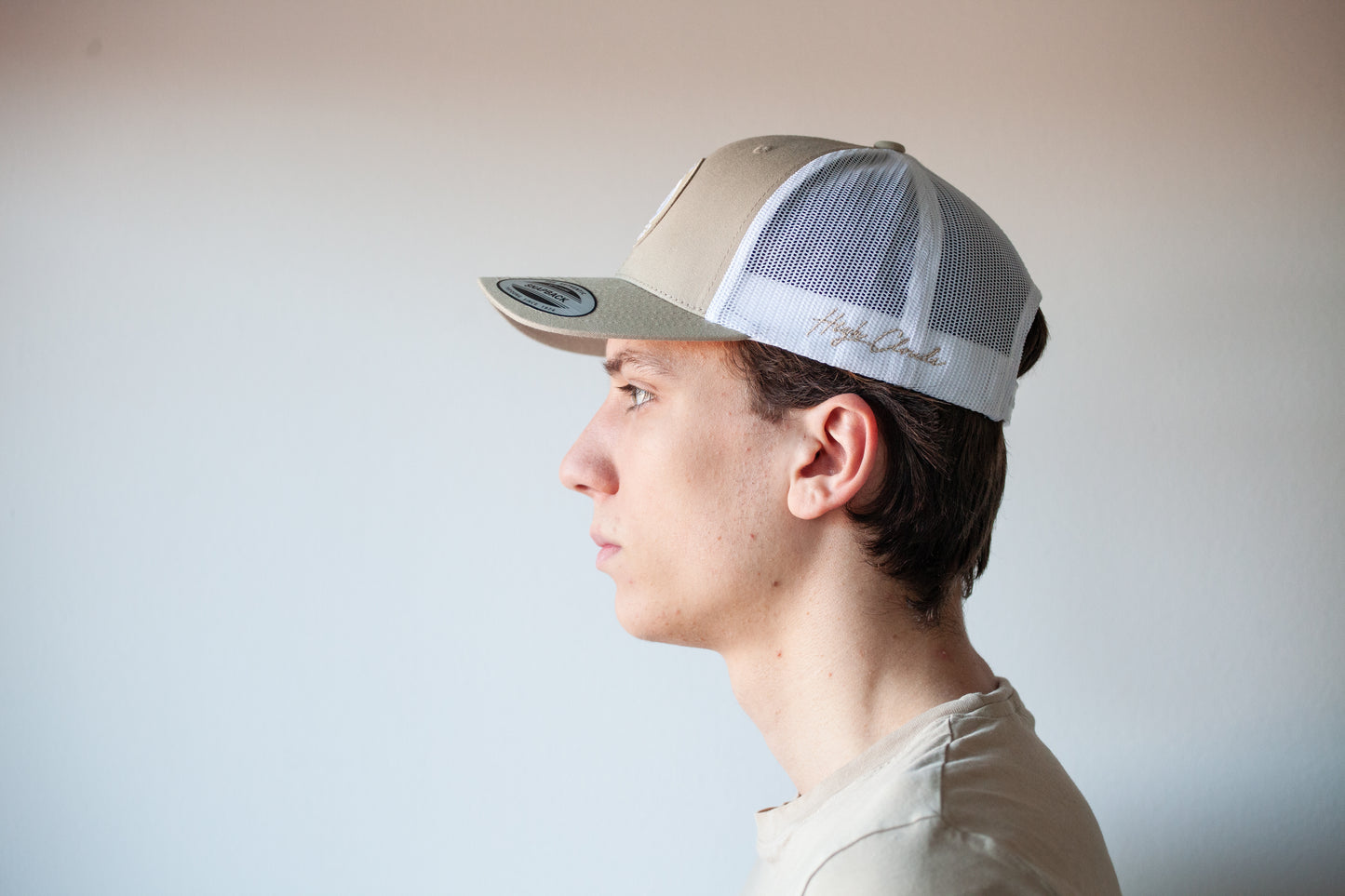 6 paneles Bézs/Fehér HighClouds baseball sapka