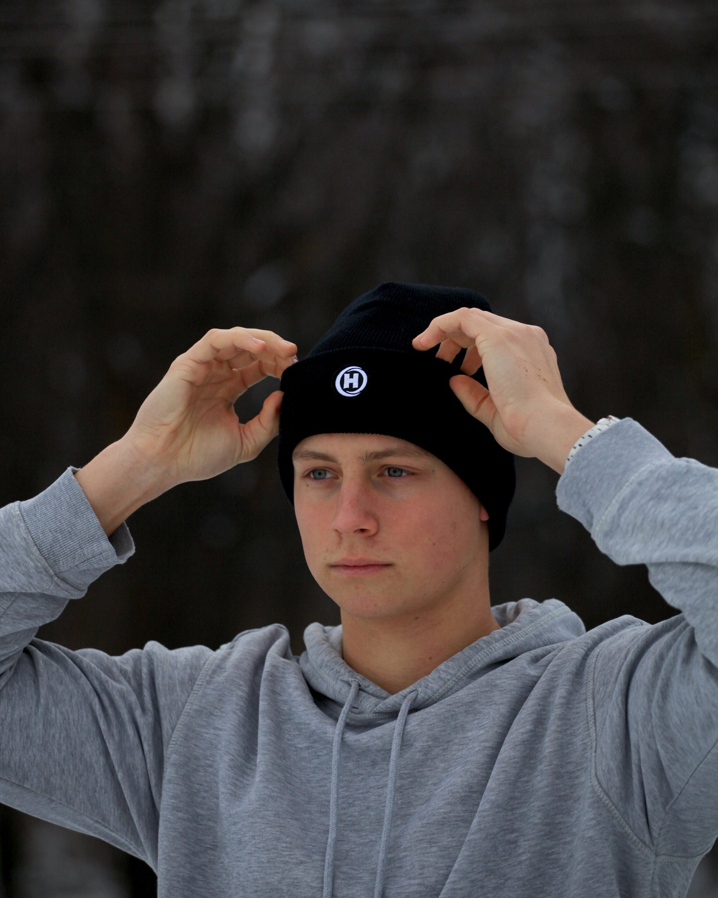 Fekete HighClouds Beanie téli sapka